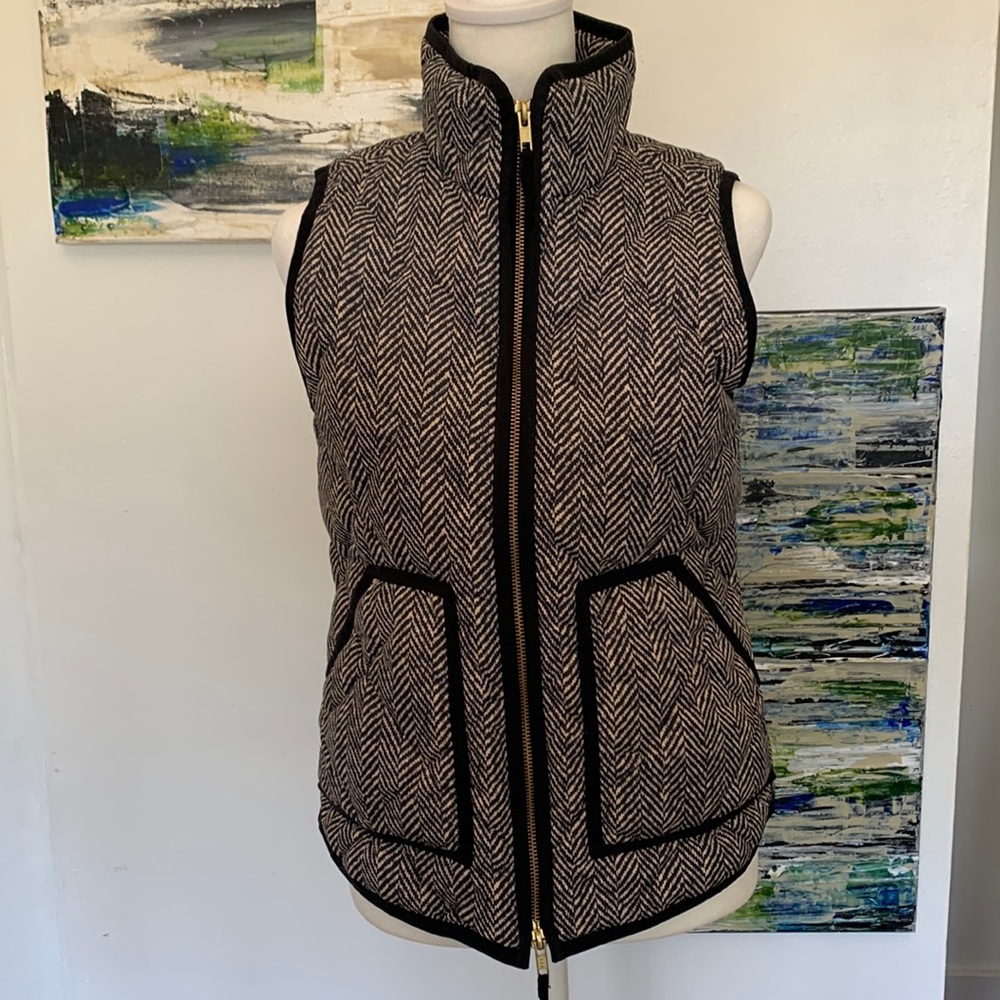 J. Crew cream and black puffer vest